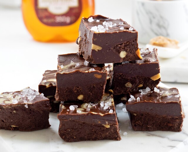 FUDGE BROWNİE TARİFİ