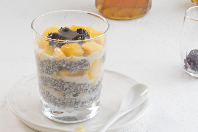 Ballı Chia Puding