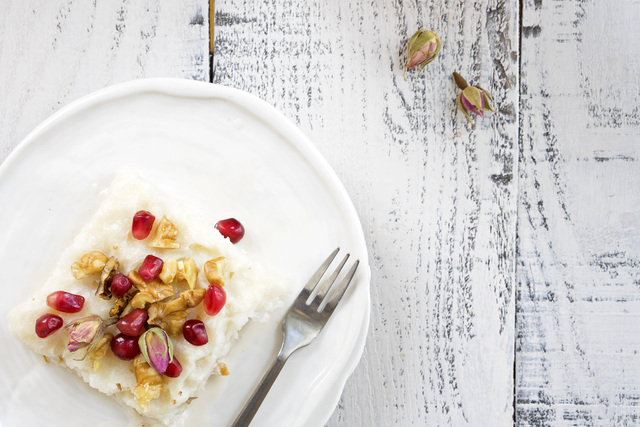 Ramazan Klasiğine Yeni Soluk: Ballı Güllaç Tarifi