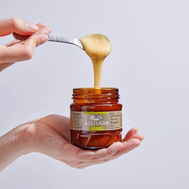 Apitera - Apitera Plus Kids (Arı sütü-Bal-Propolis) 210 g (1)