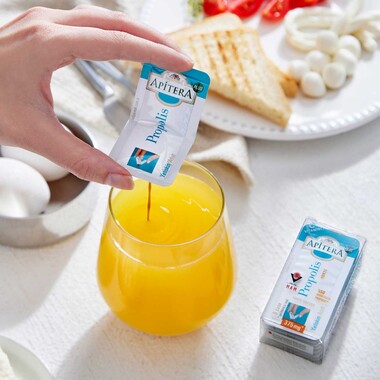 Apitera - Apitera Plus Forte Propolis 8 Pieces (1)