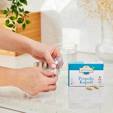 Apitera - Apitera Plus Propolis Kapsül (125 mg x 30'lu Kapsül) (1)
