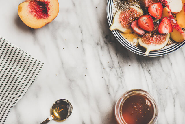 BESLENMENİN GİZLİ KAHRAMANLARI: FENOLİK MADDELER VE FLAVONOİDLER